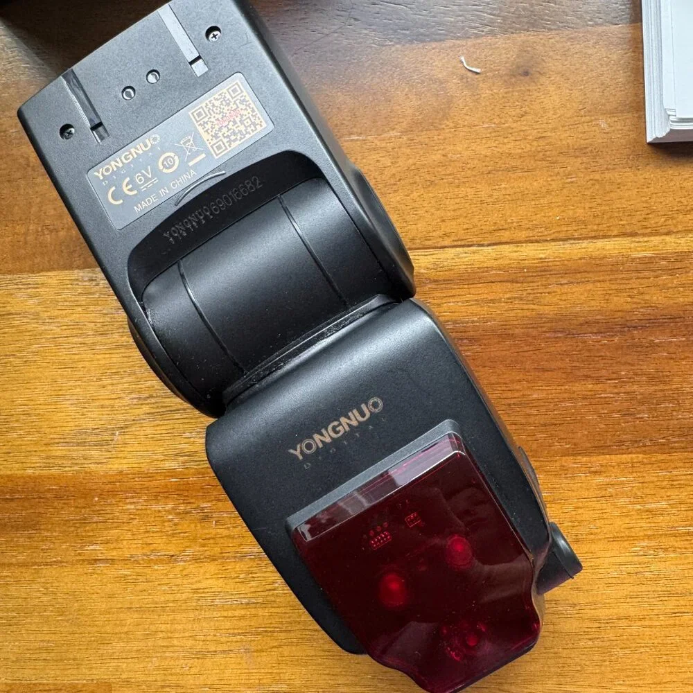 Yongnuo YN685 Wireless TTL Speedlite for Nikon Cameras